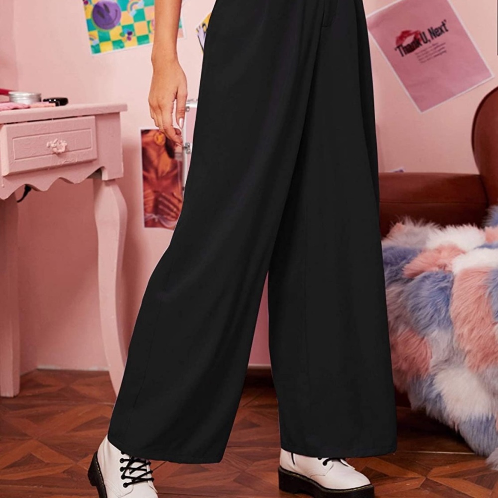 NWT Pleated Palazzo Pants